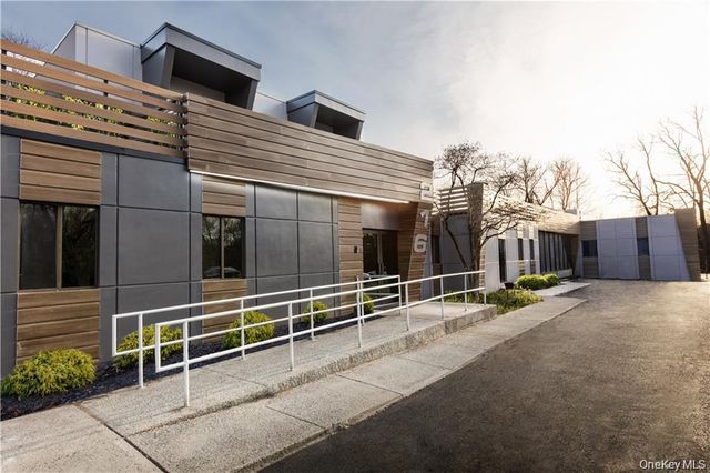 216 Congers Road 210, New City, NY 10956