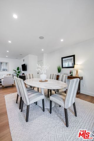 166 S Gardner Street, Los Angeles, CA 90036