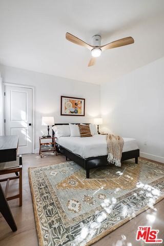 166 S Gardner Street, Los Angeles, CA 90036