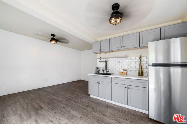 166 S Gardner Street, Los Angeles, CA 90036