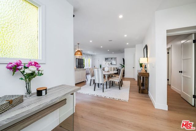 166 S Gardner Street, Los Angeles, CA 90036