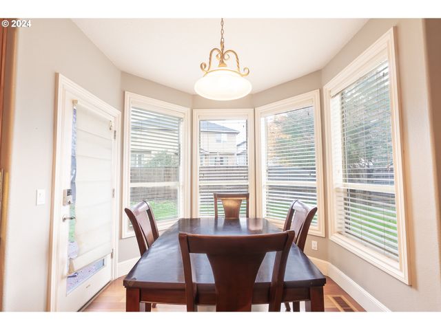 2757 ISLANDER Ave, Salem, OR 97304