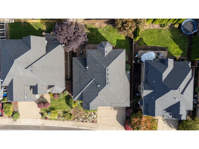 2757 ISLANDER Ave, Salem, OR 97304