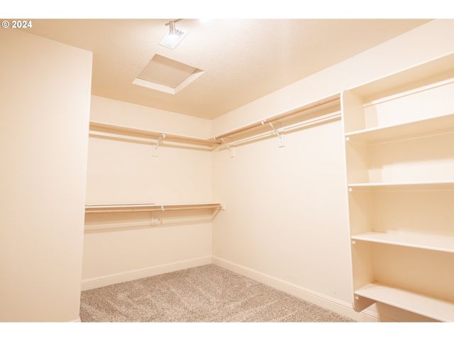 2757 ISLANDER Ave, Salem, OR 97304