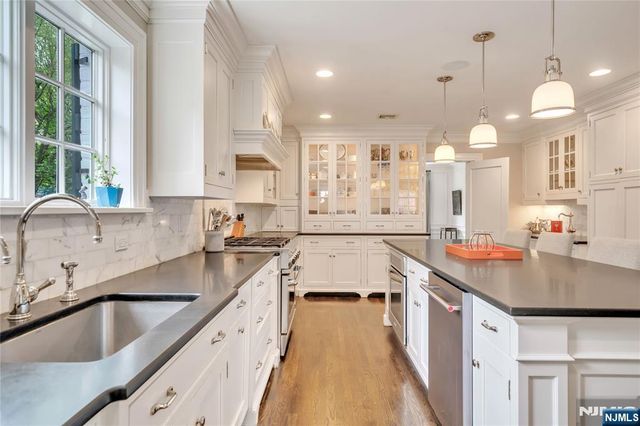 227 Fairmount Road, Ridgewood, NJ 07450