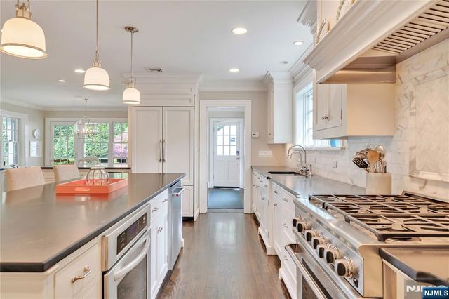 227 Fairmount Road, Ridgewood, NJ 07450