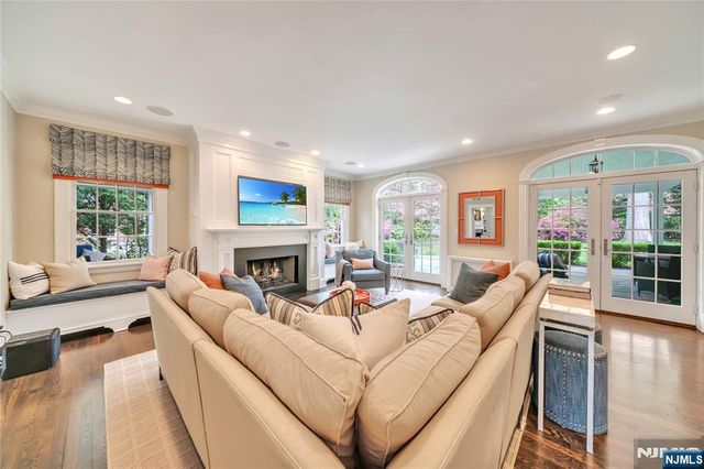 227 Fairmount Road, Ridgewood, NJ 07450