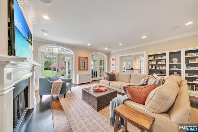 227 Fairmount Road, Ridgewood, NJ 07450
