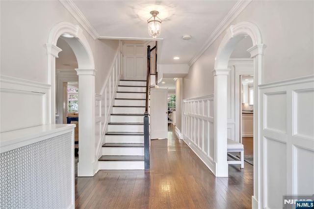 227 Fairmount Road, Ridgewood, NJ 07450