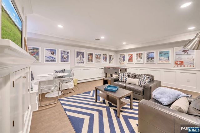 227 Fairmount Road, Ridgewood, NJ 07450