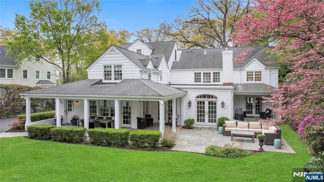 227 Fairmount Road, Ridgewood, NJ 07450