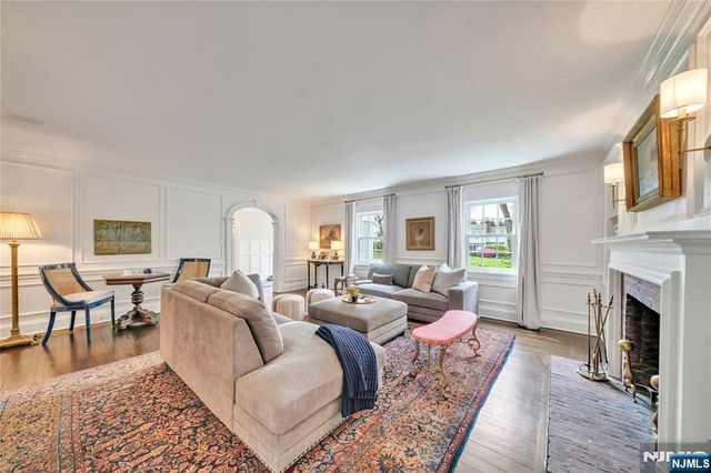 227 Fairmount Road, Ridgewood, NJ 07450
