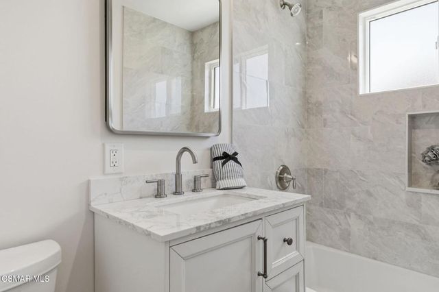 1307 Clay Avenue, Ventura, CA 93004