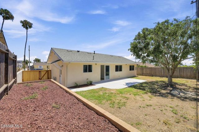 1307 Clay Avenue, Ventura, CA 93004