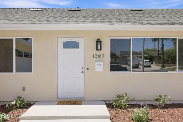 1307 Clay Avenue, Ventura, CA 93004