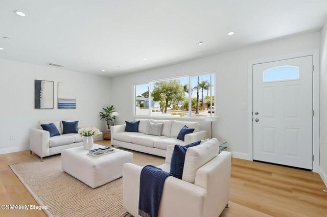 1307 Clay Avenue, Ventura, CA 93004