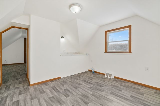 832 Delaware Ave, Glassport, PA 15045