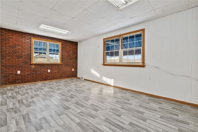 832 Delaware Ave, Glassport, PA 15045