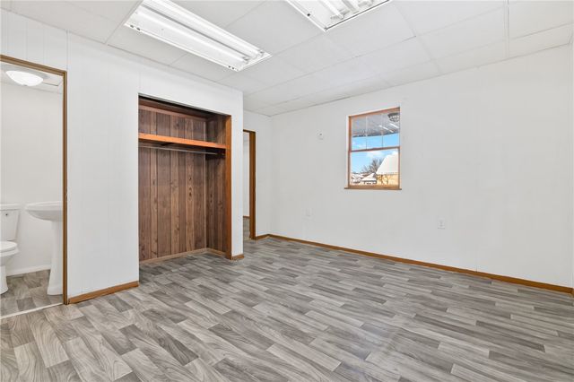 832 Delaware Ave, Glassport, PA 15045