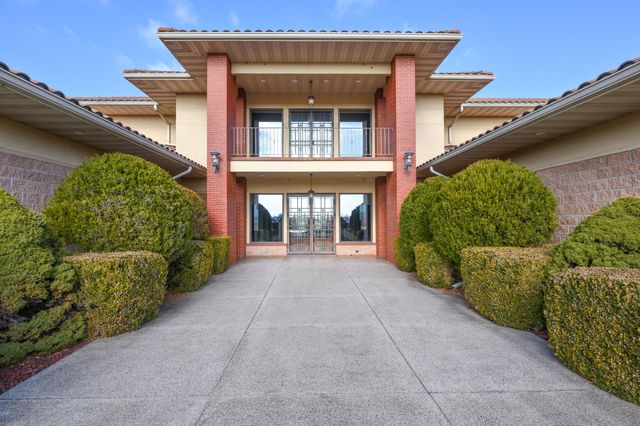 20478 Lawrence 2180, Aurora, MO 65605