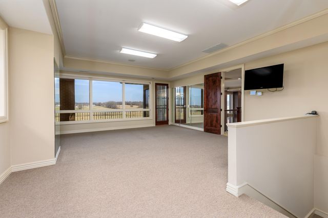 20478 Lawrence 2180, Aurora, MO 65605