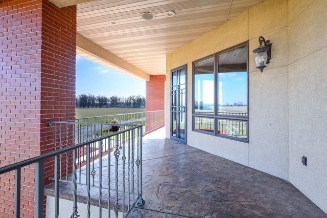 20478 Lawrence 2180, Aurora, MO 65605