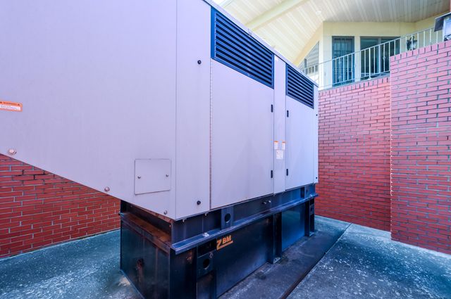 20478 Lawrence 2180, Aurora, MO 65605