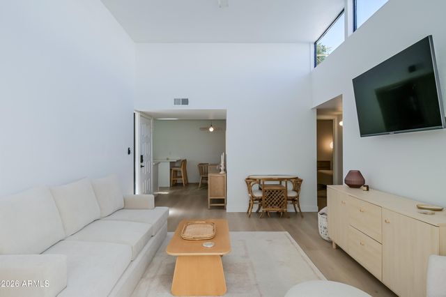 16041 N 31st Street 14, Phoenix, AZ 85032