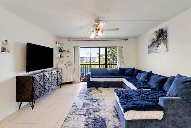 3630 ALDER Drive E2, West Palm Beach, FL 33417