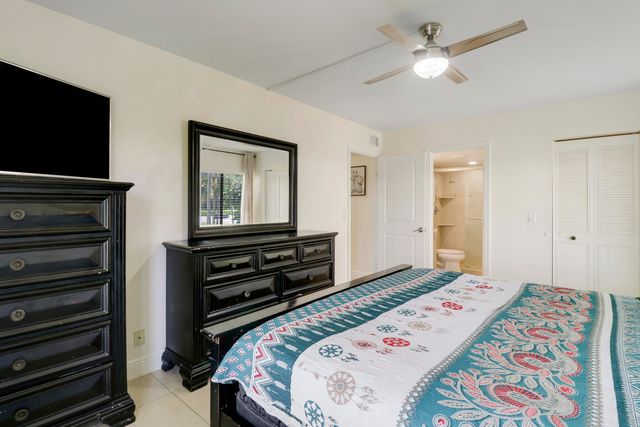 3630 ALDER Drive E2, West Palm Beach, FL 33417