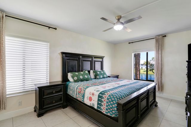 3630 ALDER Drive E2, West Palm Beach, FL 33417