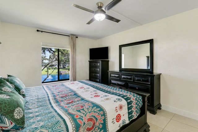 3630 ALDER Drive E2, West Palm Beach, FL 33417