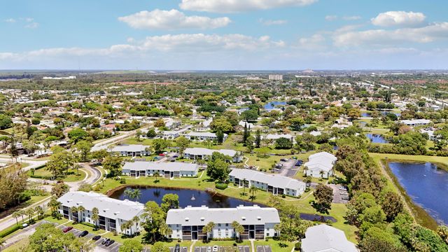 3630 ALDER Drive E2, West Palm Beach, FL 33417