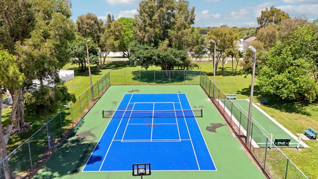 3630 ALDER Drive E2, West Palm Beach, FL 33417