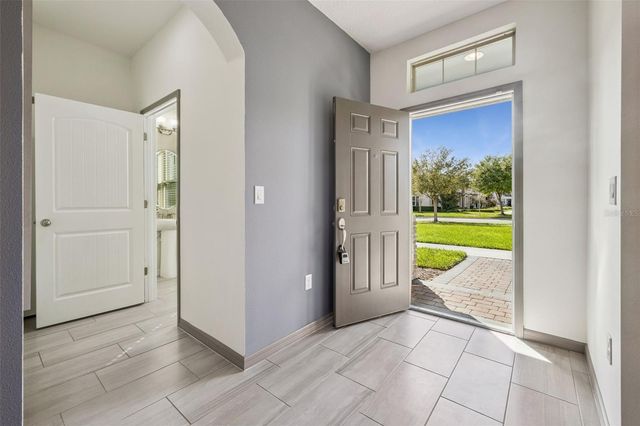 9354 MCLAREN ALLEY, Winter Garden, FL 34787