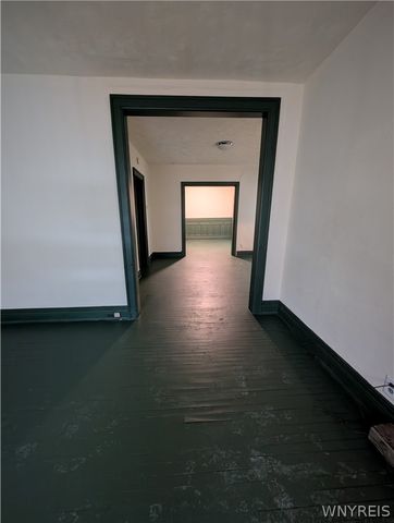 67 Barton St Street lower, Buffalo, NY 14213