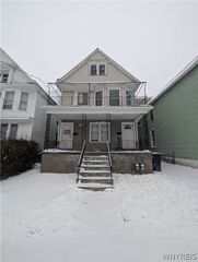 67 Barton St Street lower, Buffalo, NY 14213