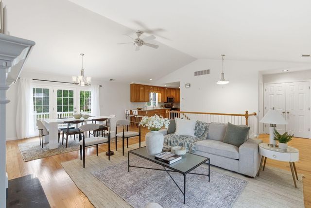 1041 Burnell Drive, Berea, KY 40403