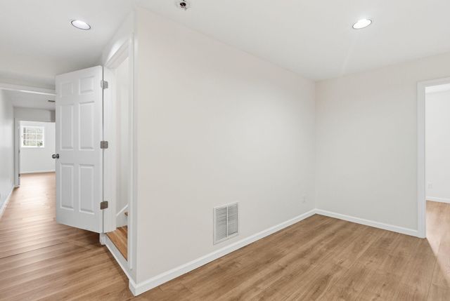 1041 Burnell Drive, Berea, KY 40403