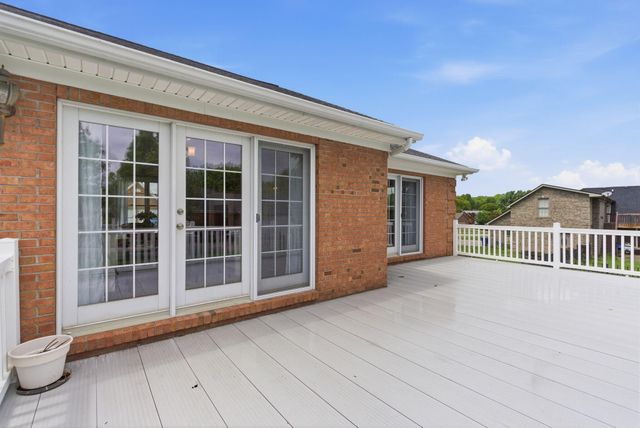 1041 Burnell Drive, Berea, KY 40403