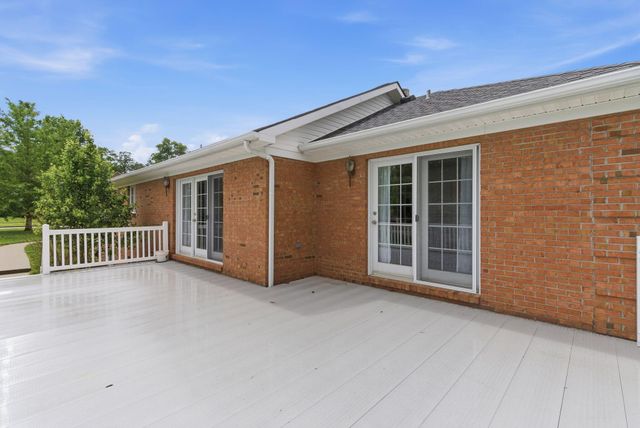 1041 Burnell Drive, Berea, KY 40403