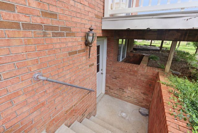 1041 Burnell Drive, Berea, KY 40403