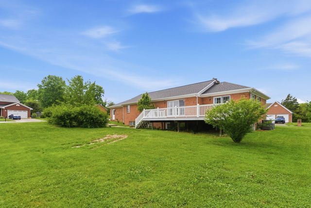 1041 Burnell Drive, Berea, KY 40403