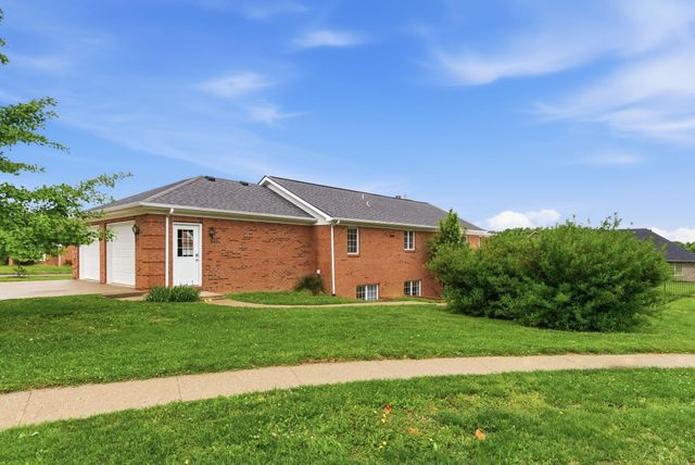 1041 Burnell Drive, Berea, KY 40403