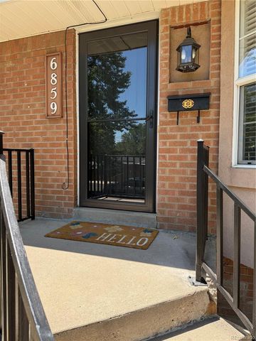 6859 S Foresthill Street, Littleton, CO 80120
