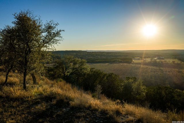 1829 Paradise Parkway, Canyon Lake, TX 78133