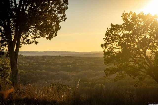 1829 Paradise Parkway, Canyon Lake, TX 78133