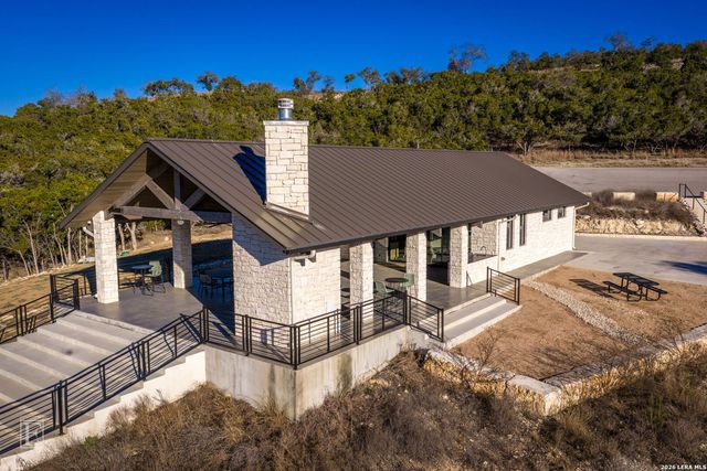 1829 Paradise Parkway, Canyon Lake, TX 78133