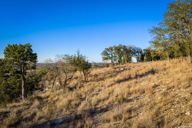 1829 Paradise Parkway, Canyon Lake, TX 78133