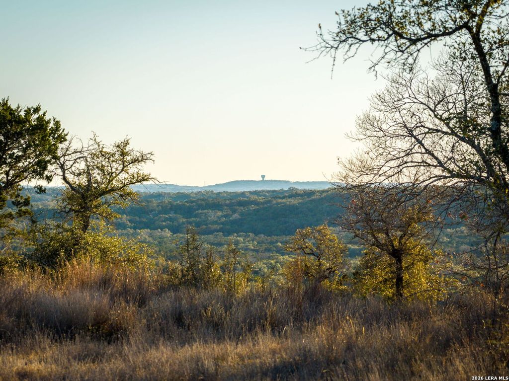 1829 Paradise Parkway, Canyon Lake, TX 78133